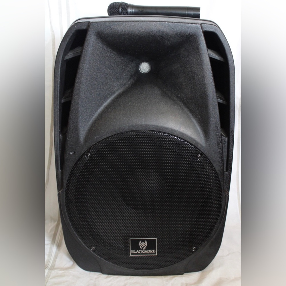 Backmore Speaker
